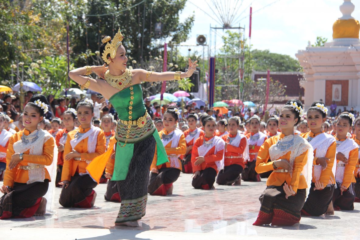 พระบรมธาตุนาดูน-อีสาน-ททท.-มหาสารคาม