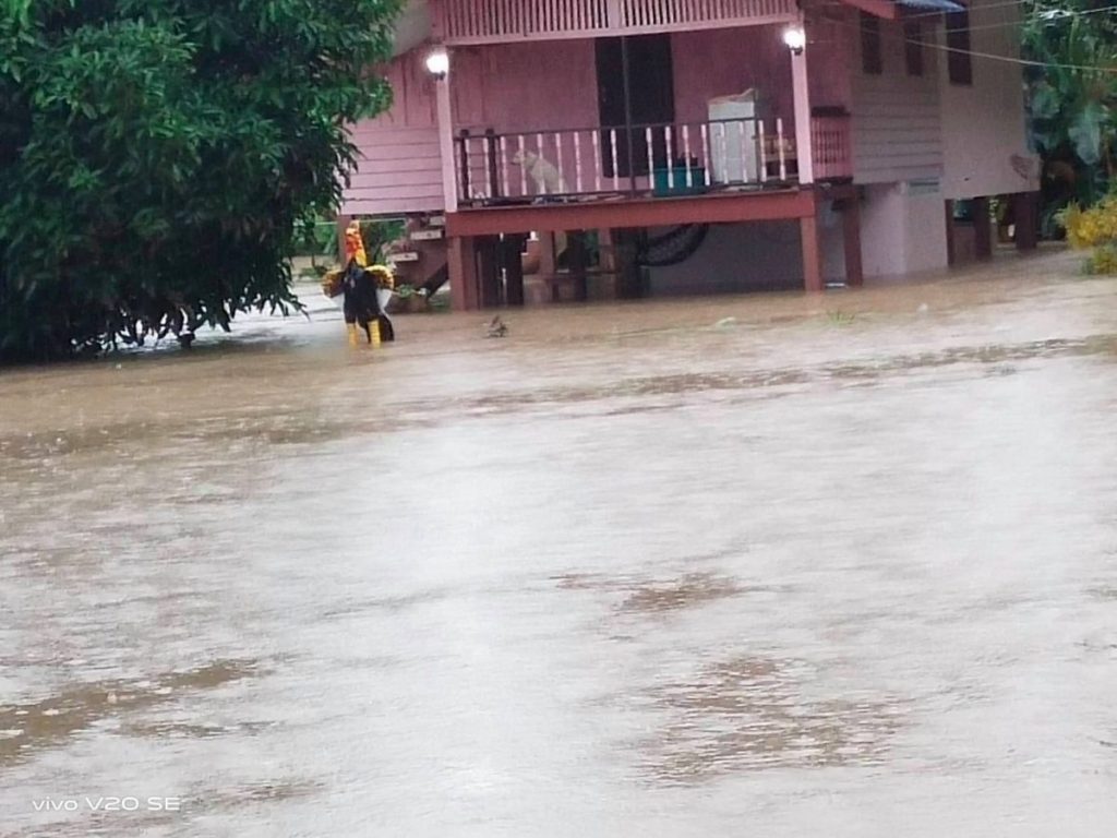 ภาพน้ำท่วมในจังหวัดนครศรีธรรมราช จาก ปภ.