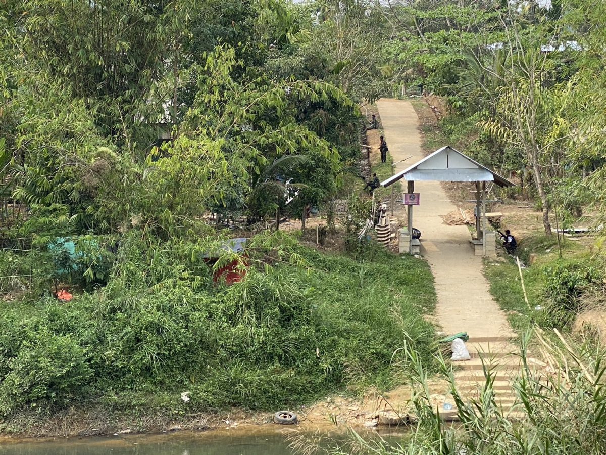 แนวตะเข็บชายแดนระนองเกาะสอง ซึ่งทั้ง2 ฝ่ายเปิดฉากปะทะกัน