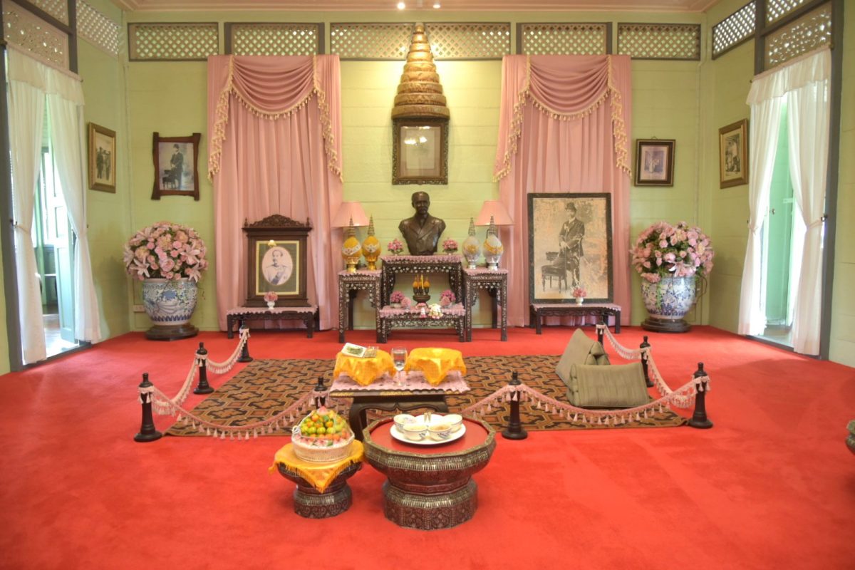 พิพิธภัณฑ์เมืองแปดริ้ว