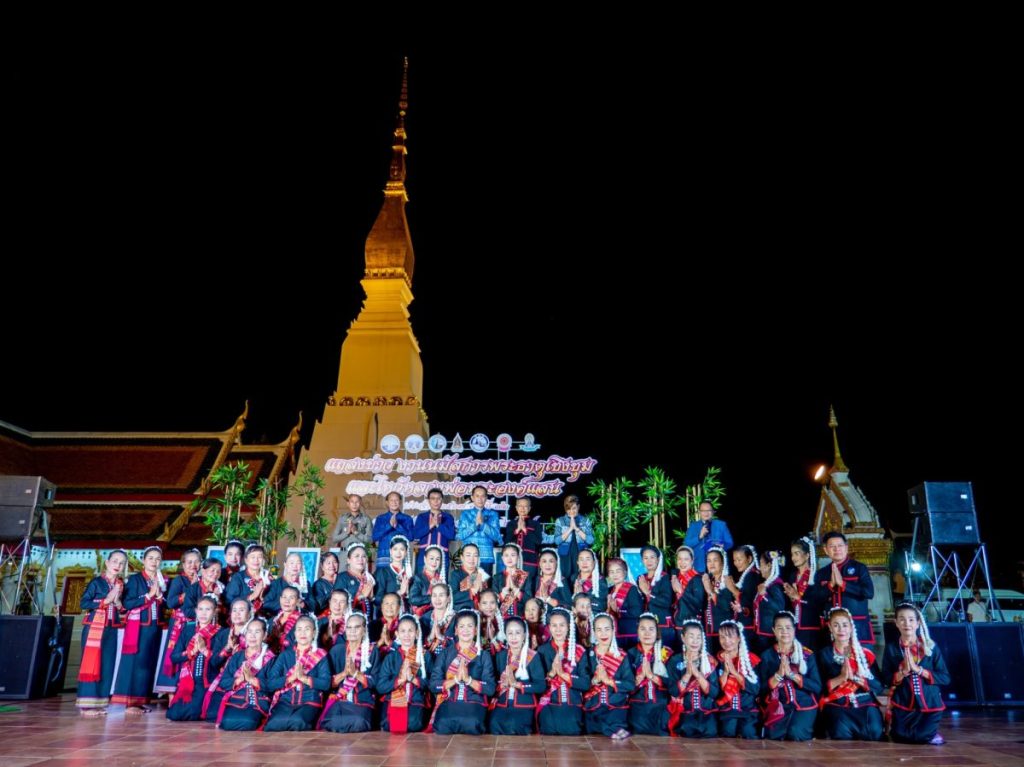 พระธาตุเชิงชุม