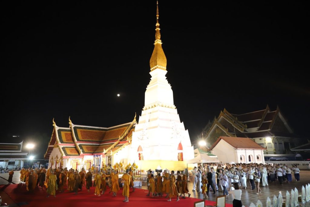 สวดพระพุทธมนต์