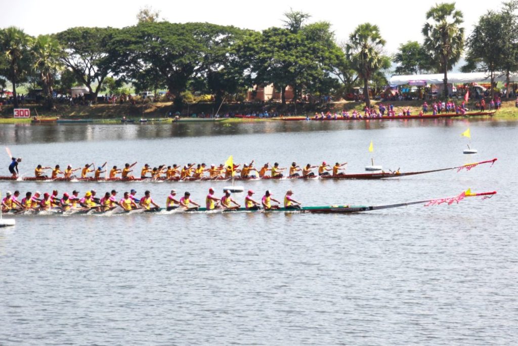 การแข่งขันเรือยาว